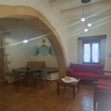 Aretaki Villas Astrátigos Exteriör bild