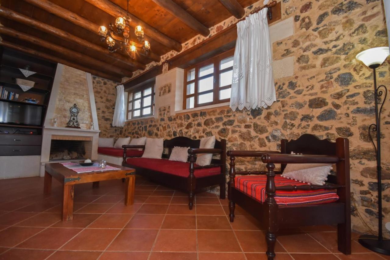 Aretaki Villas Astrátigos Exteriör bild