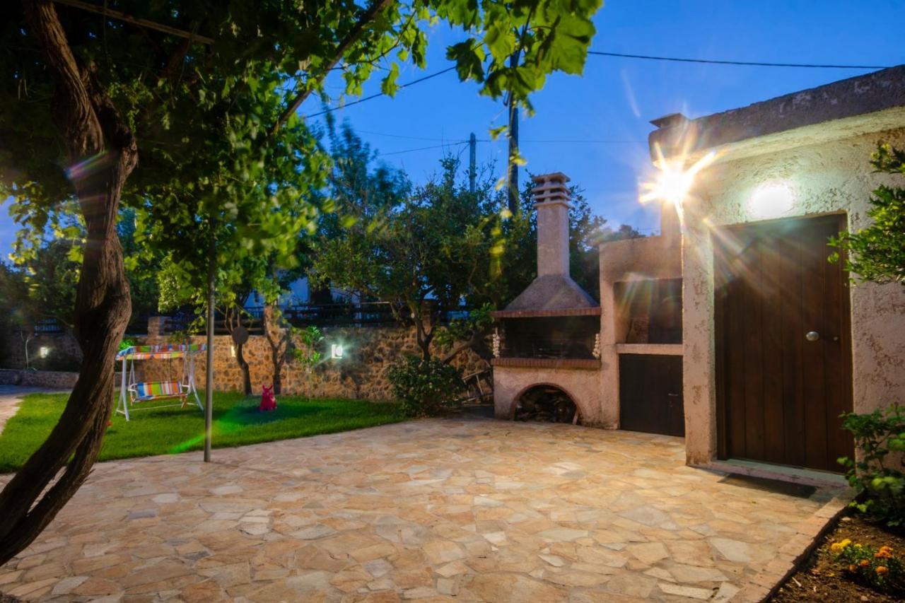 Aretaki Villas Astrátigos Exteriör bild