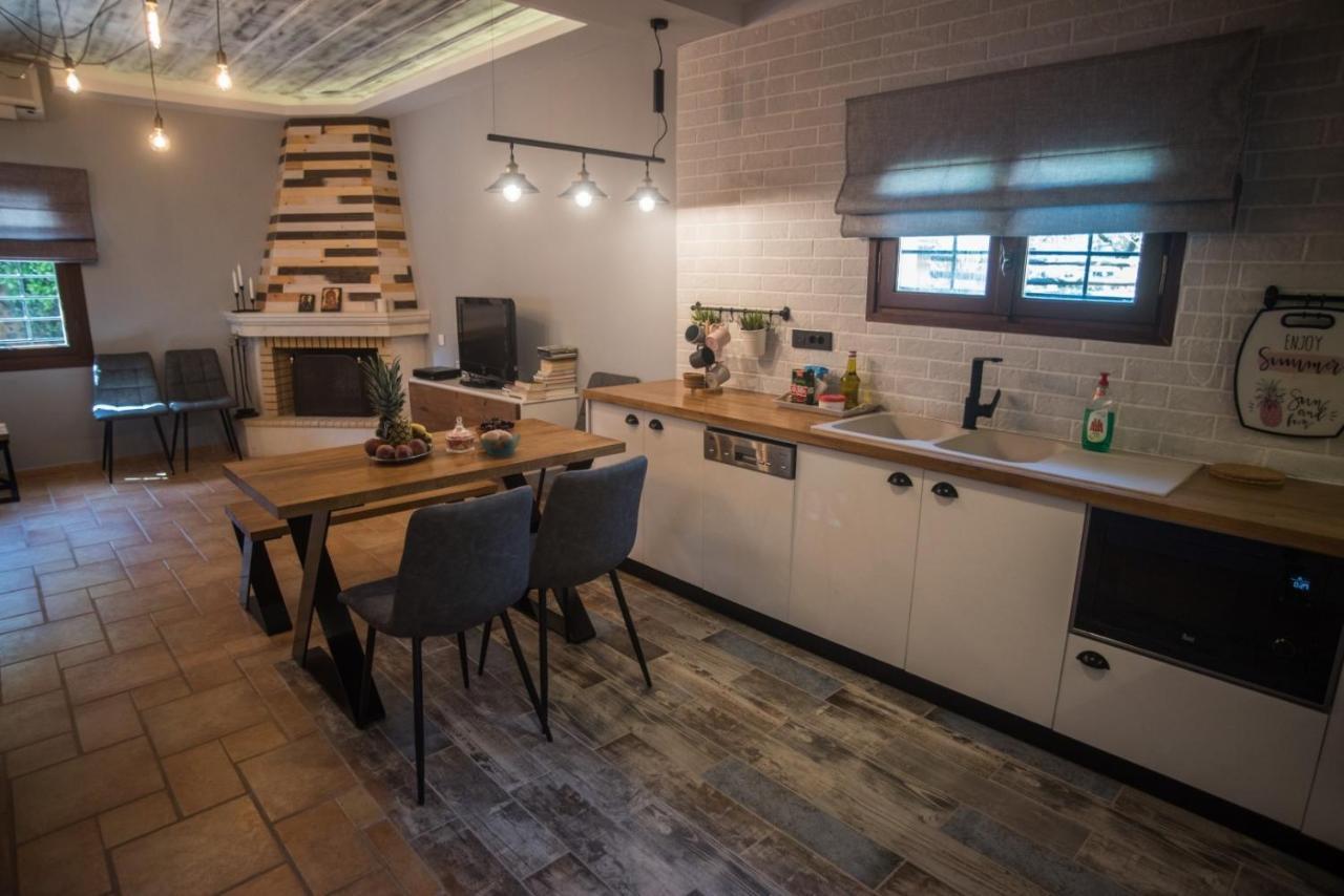 Aretaki Villas Astrátigos Exteriör bild