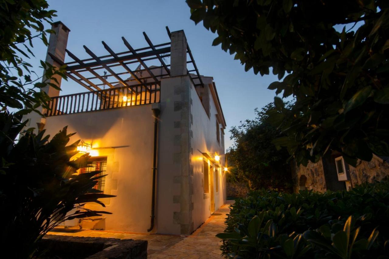 Aretaki Villas Astrátigos Exteriör bild