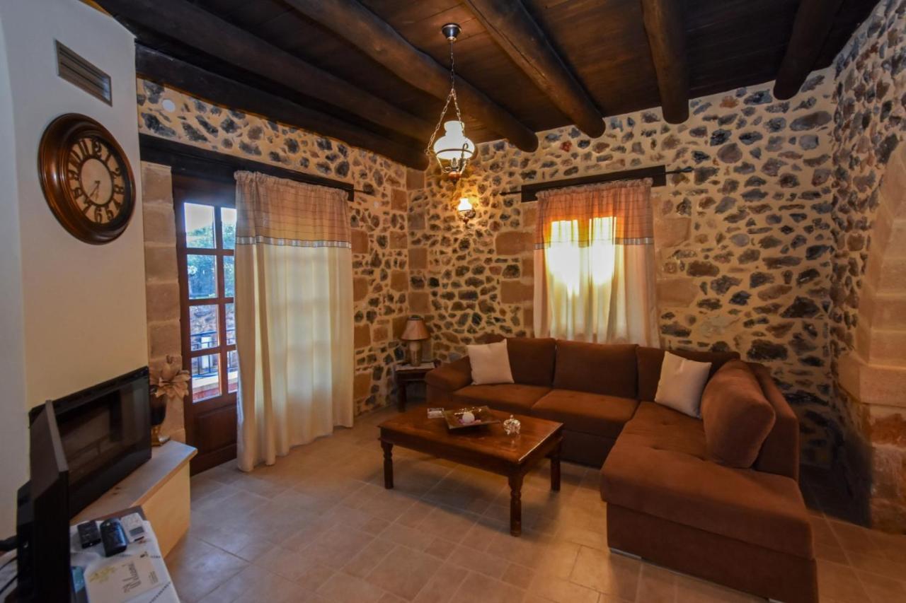 Aretaki Villas Astrátigos Exteriör bild