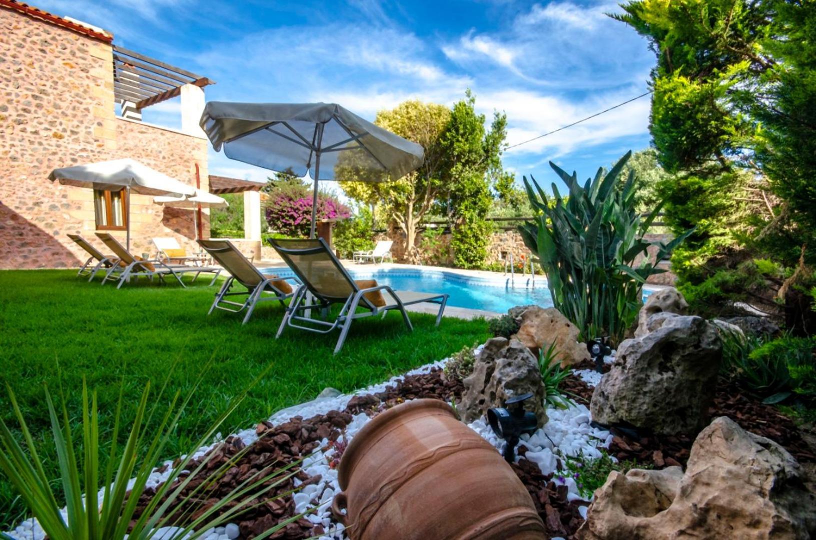 Aretaki Villas Astrátigos Exteriör bild