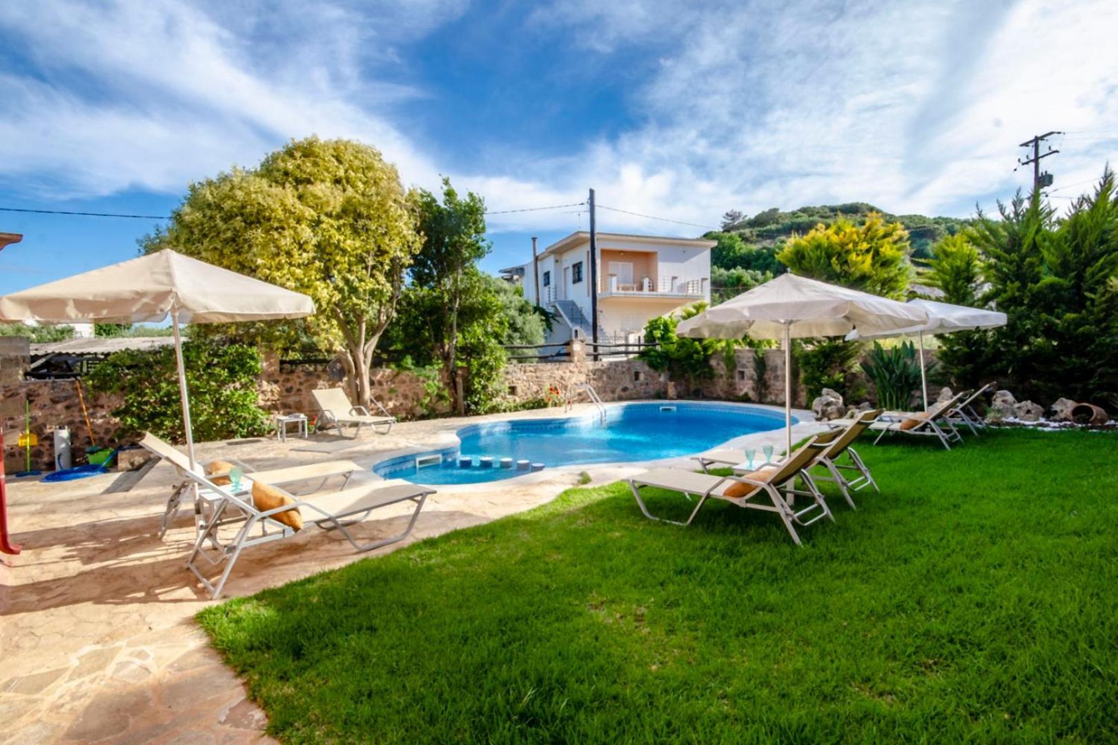 Aretaki Villas Astrátigos Exteriör bild